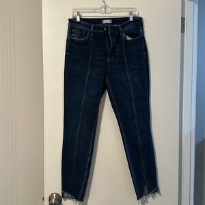 Altar’s State jeans